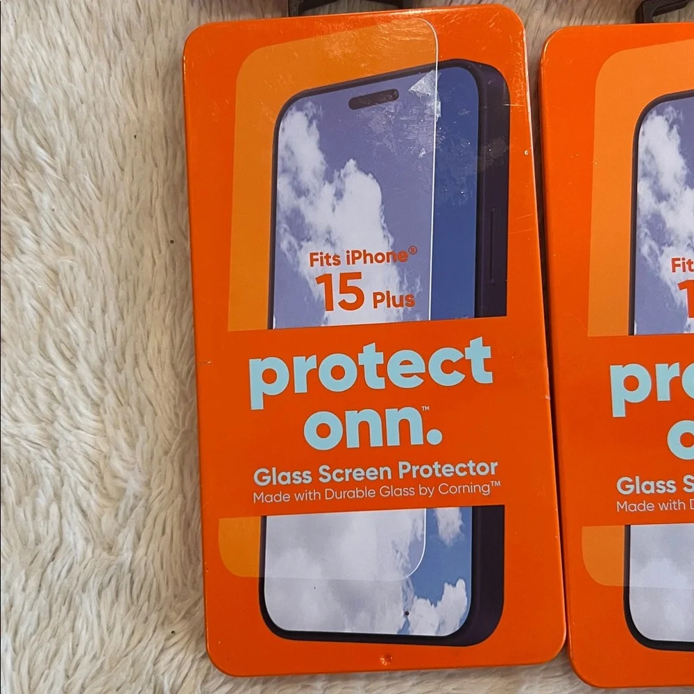 6 iPhone 15 Plus Protect Onn Glass Screen Protector - New